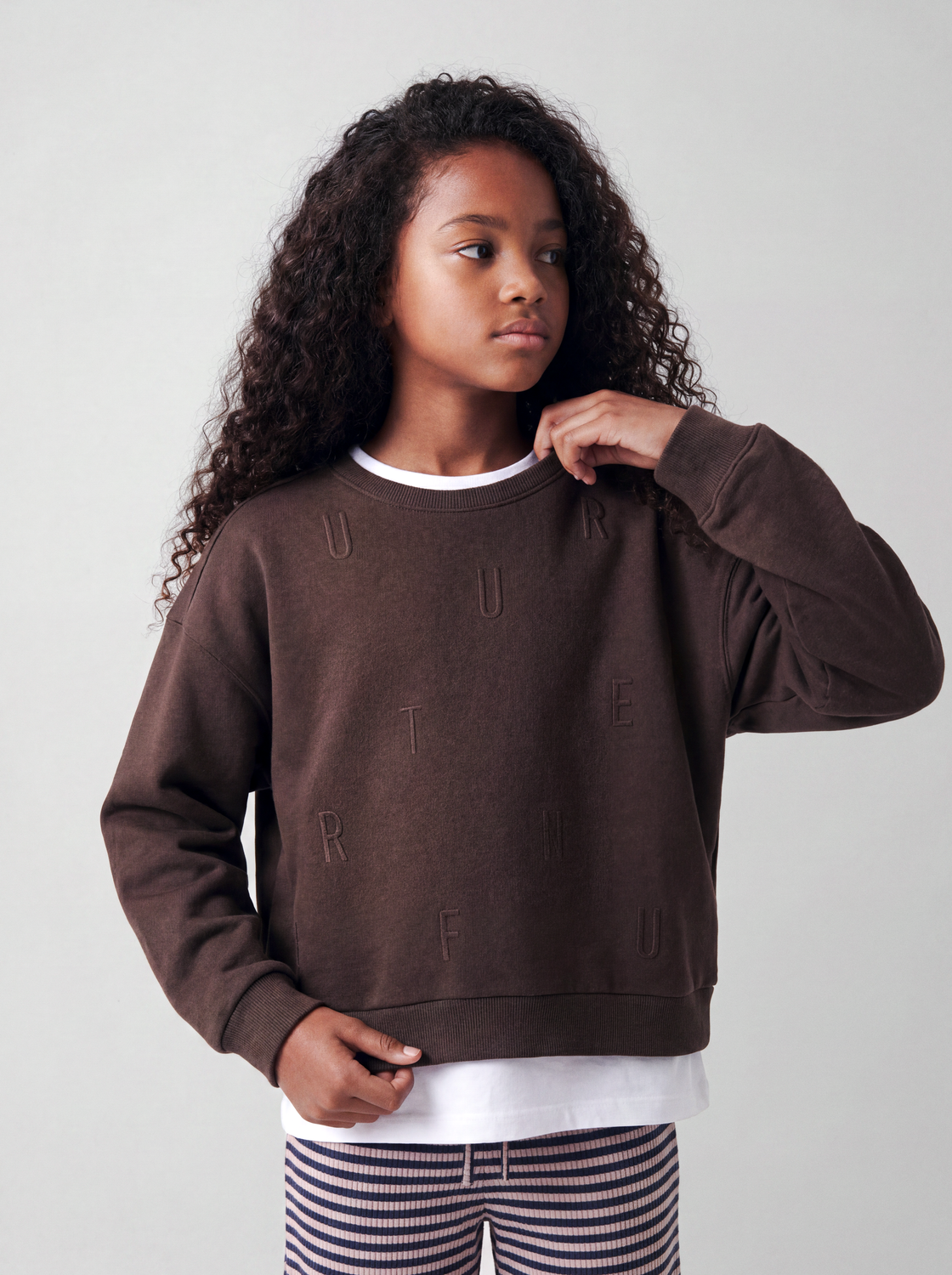 model_shot-creative